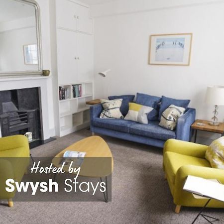 Paskins, Cowes - Sleeps 4 - 2 Bed - 2 Bath - Central Location Εξωτερικό φωτογραφία